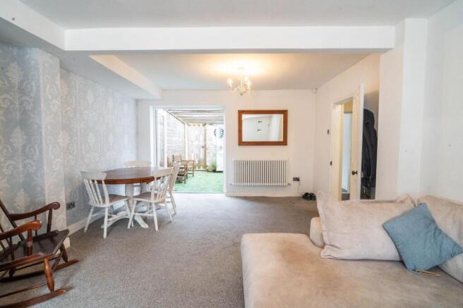 3 bed Terraced for sale Image 6