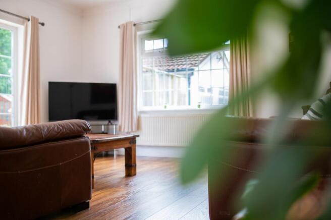 Call 02920 454555 to secure your viewing_29