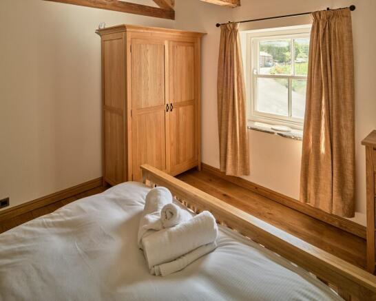 2 bed Cottage for sale Image 9
