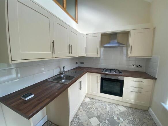 KITCHEN.jpg