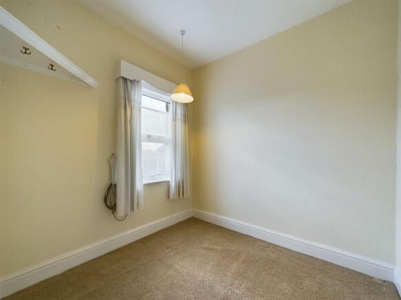 Bedroom: