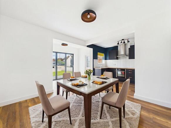 Dining Room (Virtually Furnished)