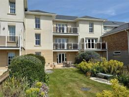 7, Scholars Retreat, Whately Road, Lymington SO41 0XS