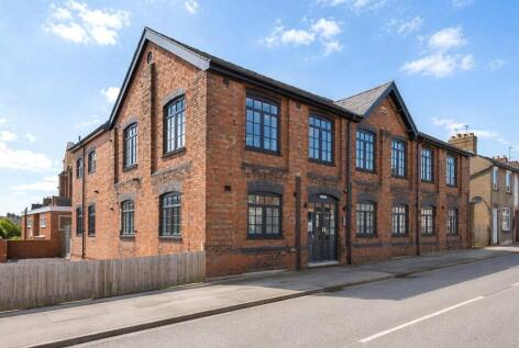 Queen Street, Desborough, Kettering, Northamptonshire, NN14