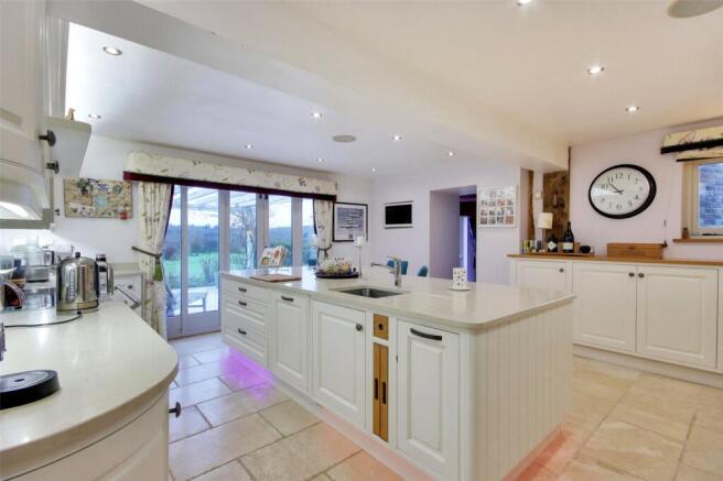 Kitchen/Breakfast