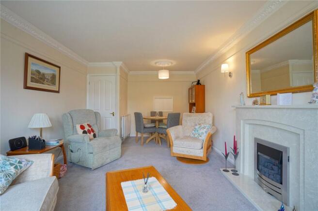 2 bed Bungalow for sale Image 5