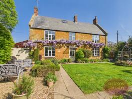 24 Ashmore House, East Street, Northampton NN6 7RA