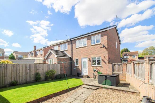 3 bed Semi-Detached for sale Image 12