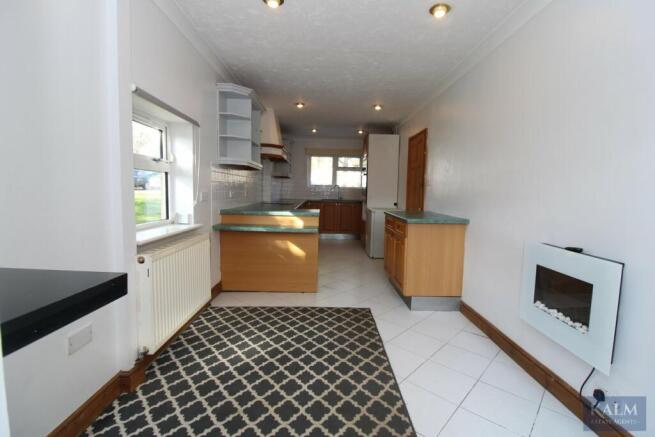 KITCHEN/DINER