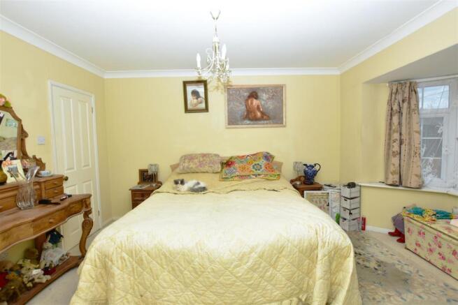 Master Bedroom.jpg