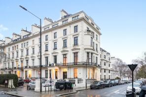 Flat 7, 68 Leonard Court, Westbourne Terrace, London W2 3UF