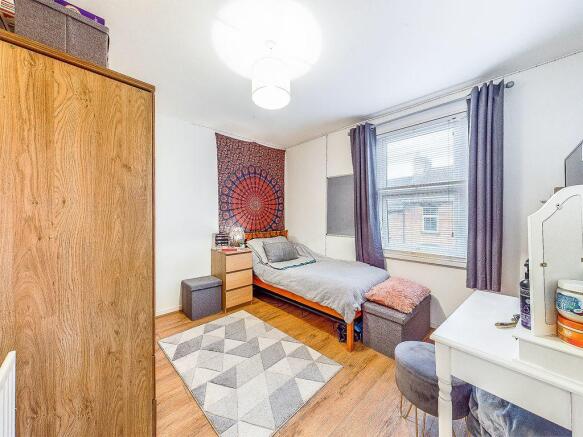 Bedroom 2 (Double)