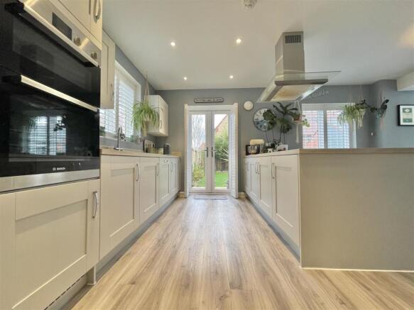 Kitchen/Diner/Family Room