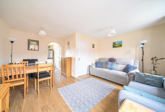 1408199-14-699596...