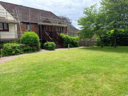 33, Rex Court, Haslemere GU27 1LJ