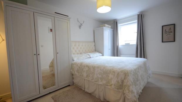 Bed 1