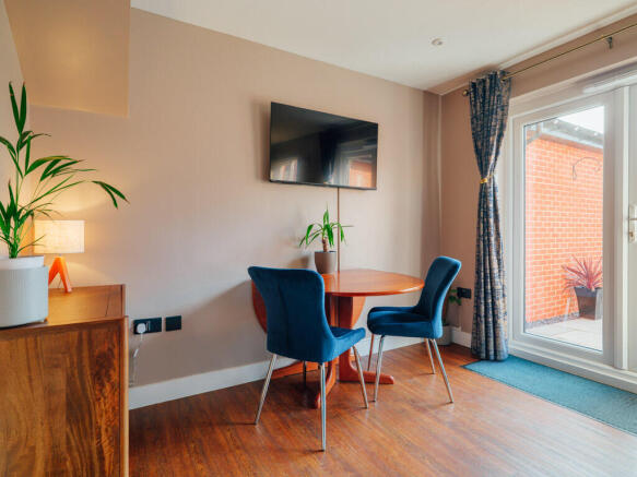 Kitchen / Dining Room