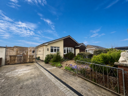 21, Roundway, Fleetwood FY7 8JD