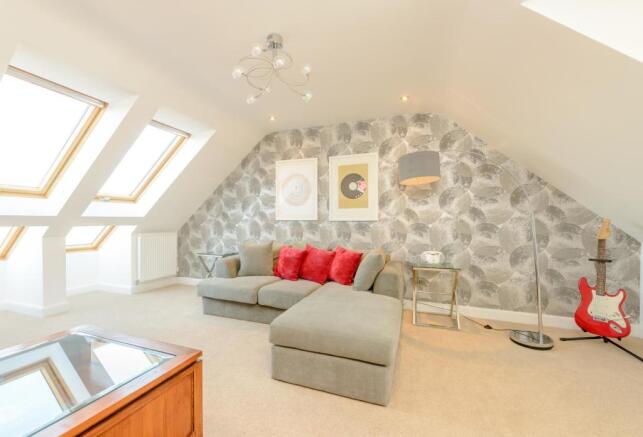 8376246-interior01-800.jpg