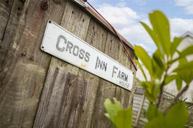 Cross Inn Farm