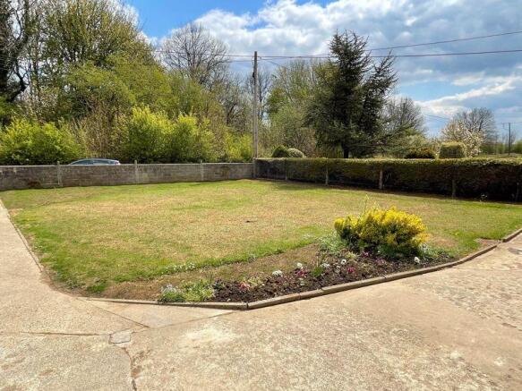 Front Garden &...