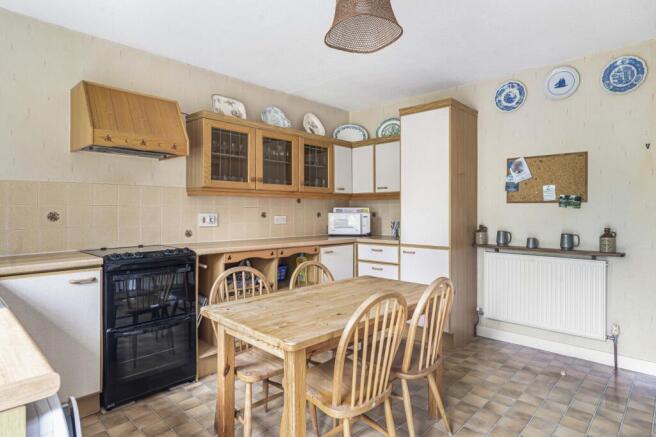The Maltings, Luston, Leominster, Herefordshire, HR6 0EB photo 4