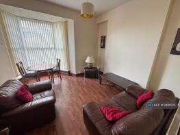 Flat 1, 9, Gore Terrace, Mount Pleasant, Swansea SA1 5DN
