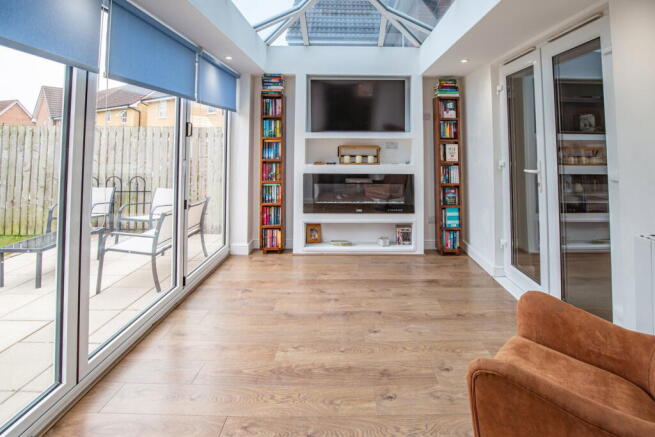 4 bed Detached for sale Image 5