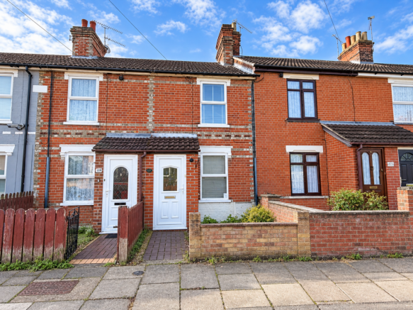 2-bed terraced on Eustace Road, Ipswich, Suffolk, £175,000