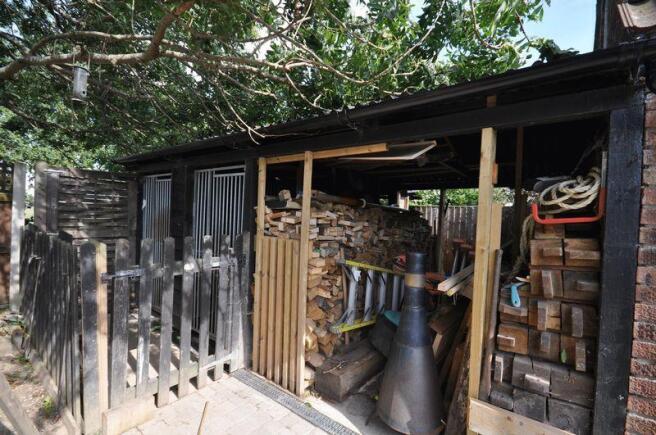 LOG STORE &...