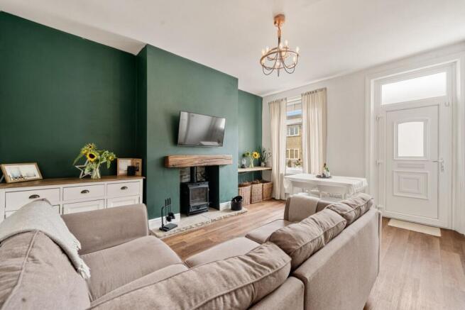 3 bed End of Terrace for sale Image 2