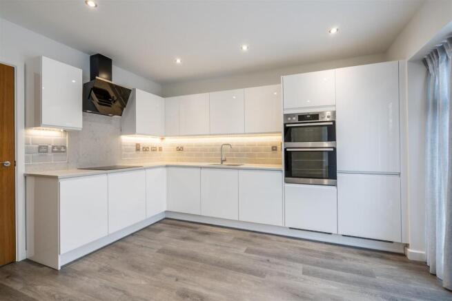 19 Ken Wilkinson Drive_14.jpg