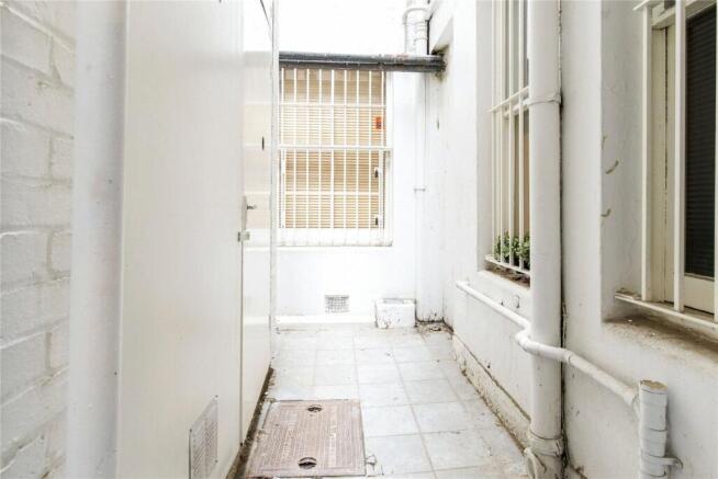 Patio (Non-Demised)
