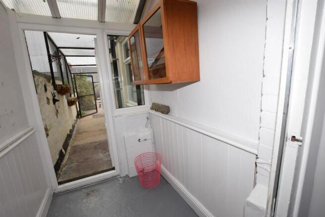 Lean-to