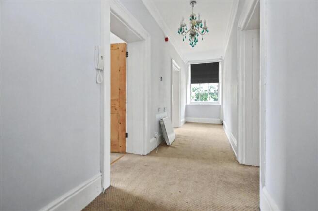 2 bed Apartment for sale Image 10
