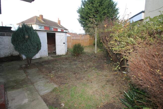 Tapered Rear Garden