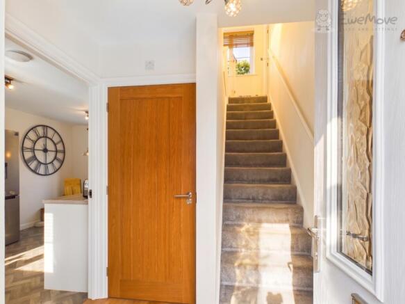EWEMOVE SOUTH MOLTON - 28 OAKTREE ROAD