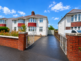 17, Myddynfych Drive, Ammanford SA18 2EB