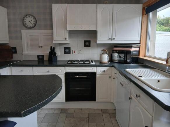 Firthview Avenue, Inverness, IV3 photo 4