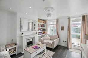 49, Faymore Gardens, South Ockendon RM15 5NW