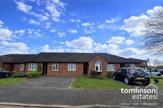 2 Bedroom mid terrace house