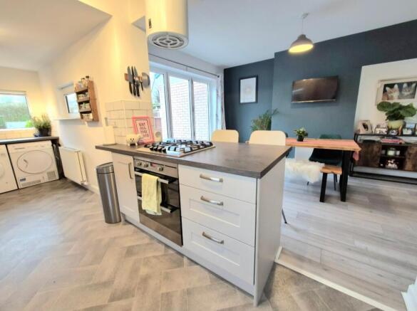 Dining Kitchen