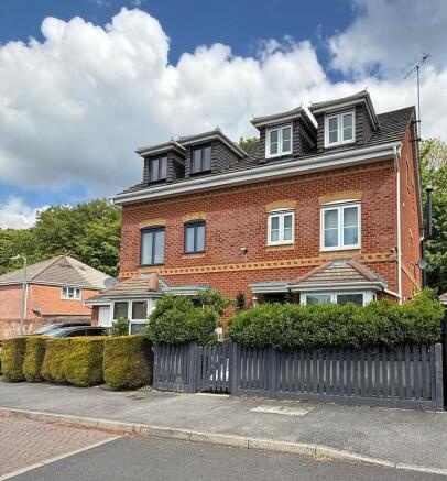 Ferndown Close