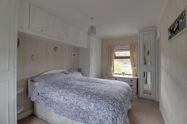 Double bedroom 1