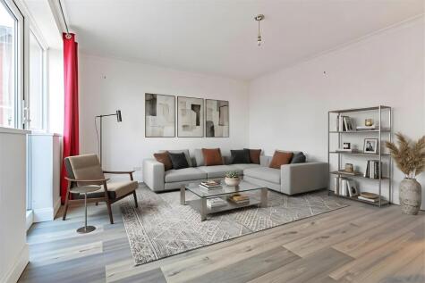 Victor Close, Hornchurch, RM12