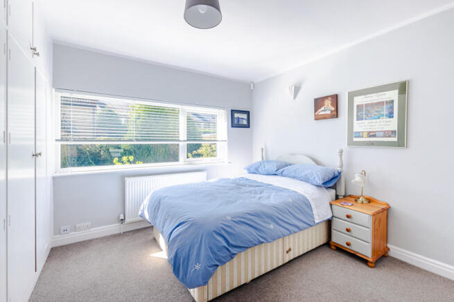 bedroom1a