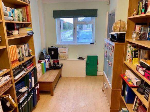 Photo 8