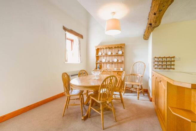 2 bed Terraced for sale Image 10