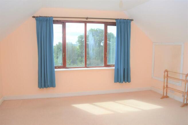 Master Bedroom.JPG