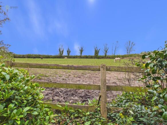 78a1b0e25a0d4ba99a8032847490d789100cam01698g0pr0182still010